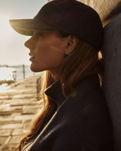 Load image into Gallery viewer, N.Peal Women's Mock Neck Long Cashmere Jumper Flint Grey