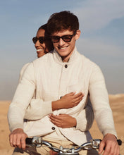 Load image into Gallery viewer, N.Peal Men's Seville Linen Gilet Beige Brown