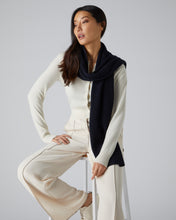 Load image into Gallery viewer, N.Peal Unisex Short Ribbed Cashmere Scarf Navy Blue