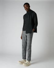 Load image into Gallery viewer, N.Peal Men's Conduit Fine Gauge Cashmere V Neck Jumper Dark Charcoal Grey