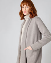 Load image into Gallery viewer, N.Peal Women's Herringbone Long Cashmere Cardigan Taupe Brown