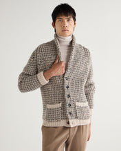 Load image into Gallery viewer, N.Peal Men's Marl Kensington Cashmere Cardigan Ecru White