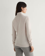 Load image into Gallery viewer, N.Peal Women's Luna Roll Neck Cashmere Jumper Frost White