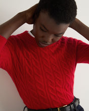 Load image into Gallery viewer, N.Peal Women's Emilia Cable Round Neck Cashmere Jumper Riding Red