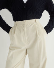 Load image into Gallery viewer, N.Peal Women's Florence Cord Wide Leg Trouser Off White