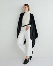 Load image into Gallery viewer, N.Peal Women's Lily Ombre Cashmere Cape Navy Blue