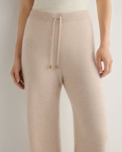 Load image into Gallery viewer, N.Peal Women's Honeycomb Knit Cashmere Trouser Ecru White