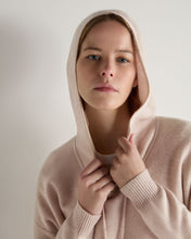Load image into Gallery viewer, N.Peal Women's Honeycomb Hooded Cashmere Jumper Ecru White