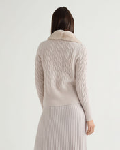 Load image into Gallery viewer, N.Peal Women's Myla Fur Collar Cashmere Cardigan Frost White
