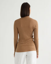 Load image into Gallery viewer, N.Peal Women's Superfine Cashmere Ribbed Roll Neck Jumper Dark Camel Brown