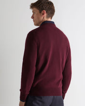 Load image into Gallery viewer, N.Peal Men's Oxford Round Neck Cashmere Jumper Bordeaux Red