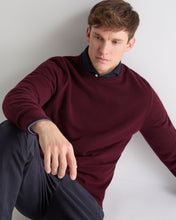 Load image into Gallery viewer, N.Peal Men's Oxford Round Neck Cashmere Jumper Bordeaux Red