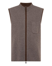 Load image into Gallery viewer, N.Peal Men's Shaftesbury Suede Trim Cashmere Gilet Otter Brown