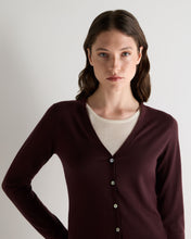 Load image into Gallery viewer, N.Peal Women's Mia Superfine Cashmere V Neck Cardigan Claret Red