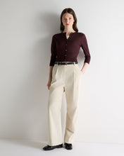 Load image into Gallery viewer, N.Peal Women's Darcie Superfine Cashmere Cropped Cardigan Claret Red