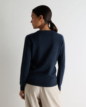 Load image into Gallery viewer, N.Peal Women's Phoebe V Neck Cashmere Jumper Indigo Blue