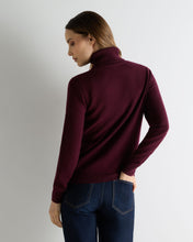 Load image into Gallery viewer, N.Peal Women's Luna Roll Neck Cashmere Jumper Bordeaux Red