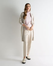 Load image into Gallery viewer, N.Peal Women's Luna Roll Neck Cashmere Jumper Chalk Pink