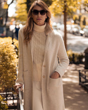 Load image into Gallery viewer, N.Peal Women's Herringbone Cashmere Coat With Fur Trim Sand Brown