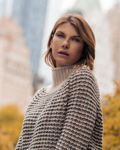 Load image into Gallery viewer, N.Peal Women's Super Chunky Rib Cashmere Jumper Ecru White