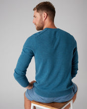 Load image into Gallery viewer, N.Peal Men's The Burlington V Neck Cashmere Jumper Blue Wave