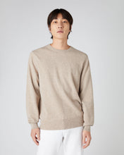Load image into Gallery viewer, N.Peal Men's Oxford Round Neck Cashmere Jumper Oatmeal Brown
