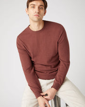 Load image into Gallery viewer, N.Peal Men's Oxford Round Neck Cashmere Jumper Terracotta Brown
