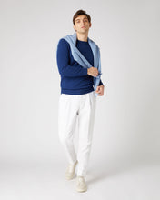 Load image into Gallery viewer, N.Peal Men's Shoreditch Round Neck Cashmere Jumper French Blue