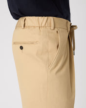 Load image into Gallery viewer, Men's Sorrento Cotton Cashmere Drawstring Trouser Sand Brown