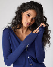 Load image into Gallery viewer, N.Peal Women's Mia Superfine Cashmere V Neck Cardigan Indigo Blue