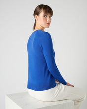 Load image into Gallery viewer, N.Peal Women's Phoebe V Neck Cashmere Jumper Sonic Blue