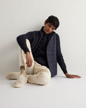 Load image into Gallery viewer, N.Peal Men's Hyde Fine Gauge Cashmere Full Zip Jumper Navy Blue