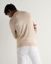 Load image into Gallery viewer, N.Peal Men's Covent Fine Gauge Cashmere Round Neck Jumper Sandstone Brown