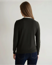 Load image into Gallery viewer, N.Peal Women's Evie Classic Round Neck Cashmere Jumper Arabica Khaki Green