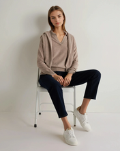 Load image into Gallery viewer, N.Peal Women's Cashmere Polo Shirt Oatmeal Brown