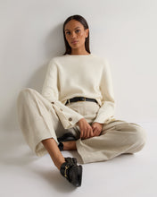 Load image into Gallery viewer, N.Peal Women's Raglan Sleeve Cashmere Jumper New Ivory White