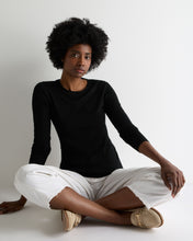 Load image into Gallery viewer, N.Peal Women's Eden Superfine Cashmere Round Neck Top Black