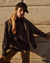 Load image into Gallery viewer, N.Peal Women&#39;s Mock Neck Long Cashmere Jumper Flint Grey
