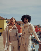 Load image into Gallery viewer, N.Peal Women&#39;s Herringbone Cashmere Cardigan Sand Brown
