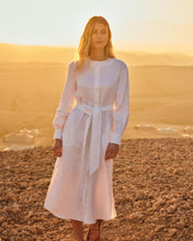 Load image into Gallery viewer, Women&#39;s Willow Linen Dress White
