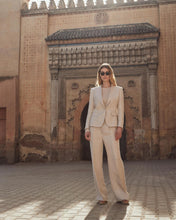 Load image into Gallery viewer, N.Peal Women&#39;s Chloe Linen Jacket Oat Brown
