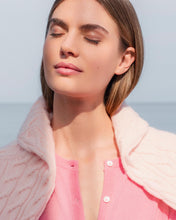 Load image into Gallery viewer, N.Peal Women's Ivy Cropped Cashmere Cardigan Camellia Pink
