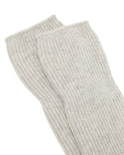 Load image into Gallery viewer, N.Peal Unisex Cashmere Rib Bed Socks Fumo Grey
