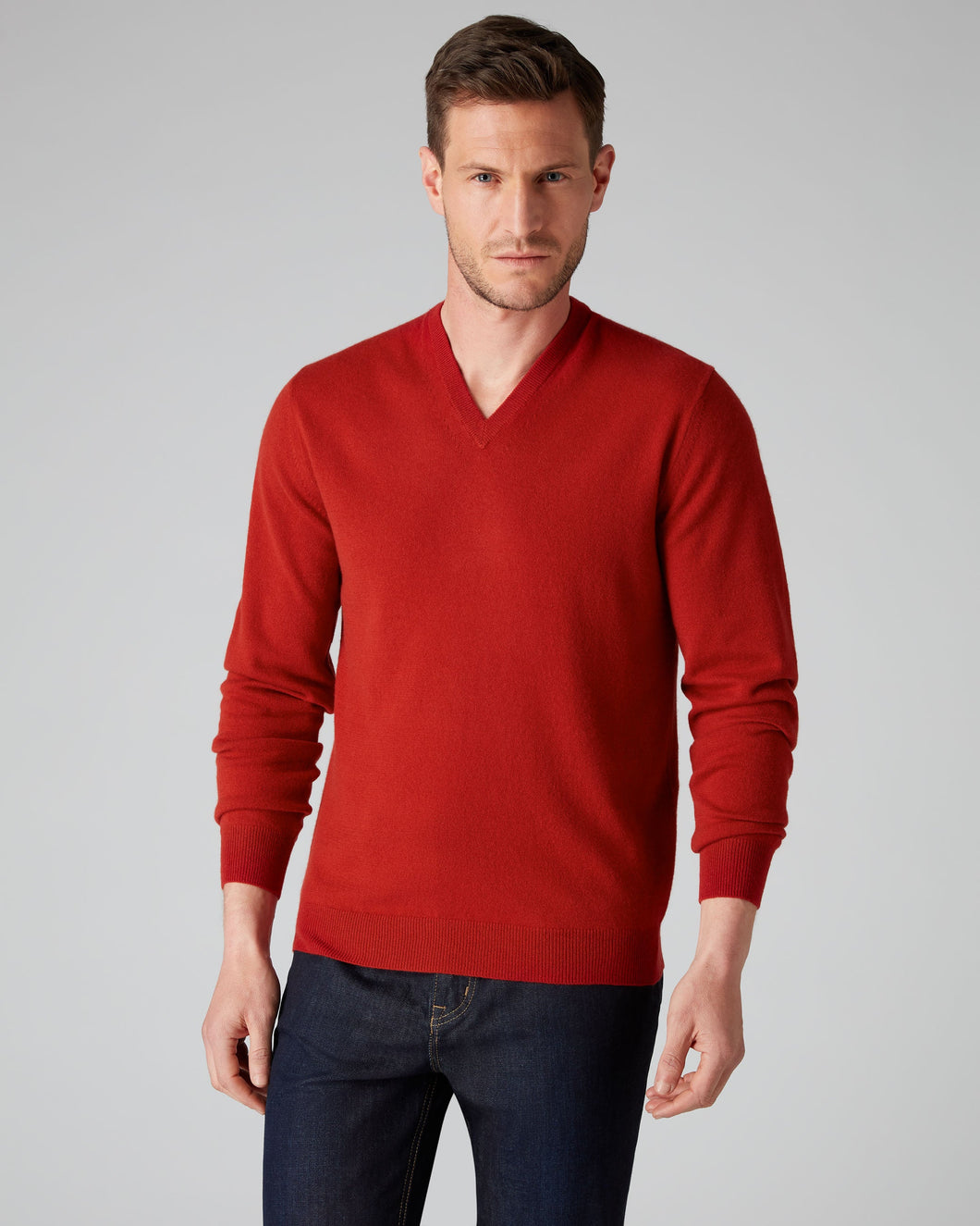 N.Peal Men's The Burlington V Neck Cashmere Jumper Dark Orange