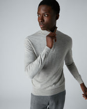 Load image into Gallery viewer, N.Peal Men&#39;s The Regent Fine Gauge Cashmere Half Zip Jumper Fumo Grey
