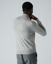 Load image into Gallery viewer, N.Peal Men&#39;s The Regent Fine Gauge Cashmere Half Zip Jumper Fumo Grey
