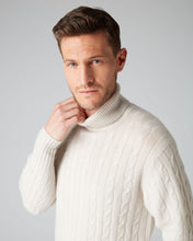 Load image into Gallery viewer, N.Peal Men&#39;s Classic Cable Roll Neck Cashmere Jumper Snow Grey
