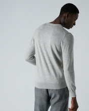 Load image into Gallery viewer, N.Peal Fine Gauge Cashmere Round Neck Jumper Fumo Grey
