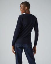Load image into Gallery viewer, N.Peal Women&#39;s Mia Superfine Cashmere V Neck Cardigan Navy Blue

