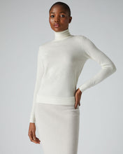 Load image into Gallery viewer, N.Peal Women&#39;s Superfine Roll Neck Cashmere Jumper New Ivory White

